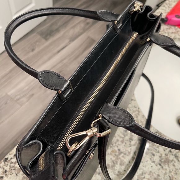 ❤️‍🔥♠️ Kate Spade leather purse great condition!♠️❤️‍🔥 - Picture 4 of 11